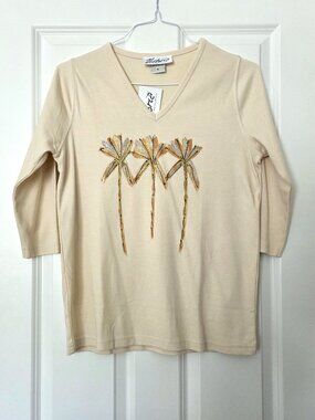 Victoria Cream 3/4-Sleeve V-Neck Tee w Floral Appliqué